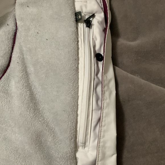 Columbia ski jacket L *missing hood - Picture 14 of 15